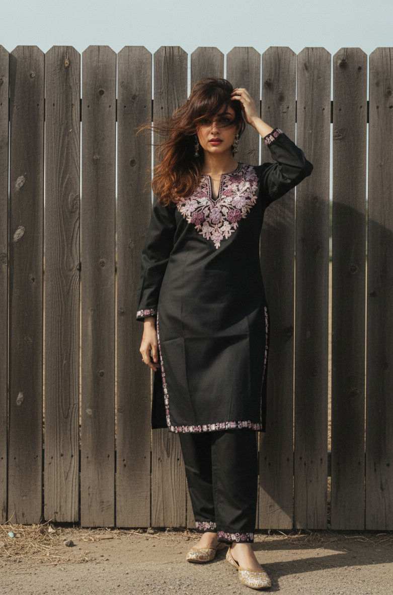 Black kurta delicate lavender and white floral patterns | Everyday Ease