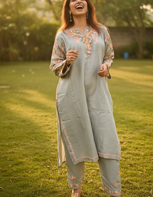 Kashmiri Phiran with Pants-Pearl Grey| Woolen Muse